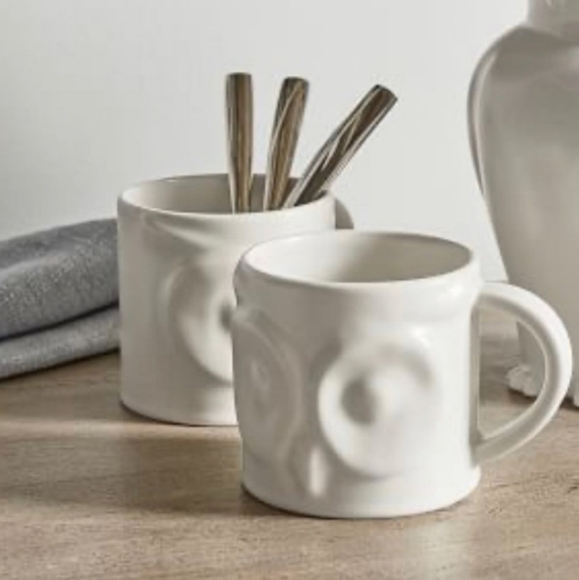 Pottery Barn Owl Mugs Set of 2 - Picture 4 of 16